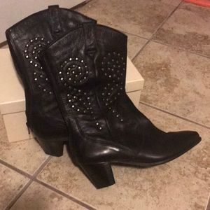 Studded cowgirl boots